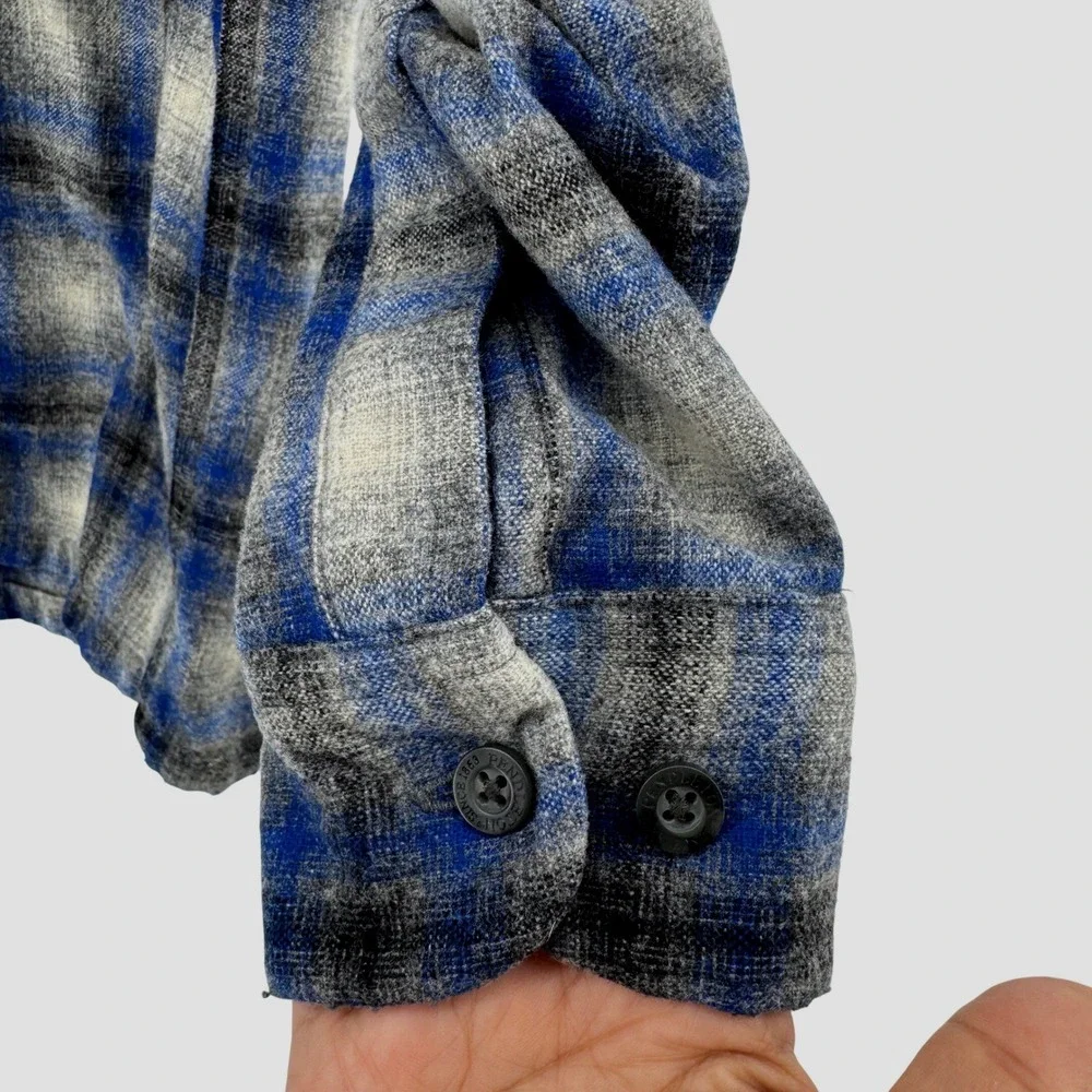 Pendleton Board Shirt Men Medium Blue Grey Plaid 100% Virgin Lace Wool Button Up - Picture 6 of 9